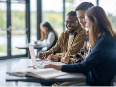 Why Digital Literacy is Crucial in Modern Education