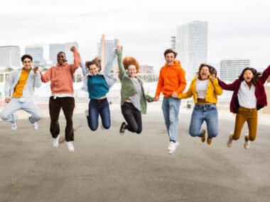 How to Get a Loan to Study Abroad in 2025