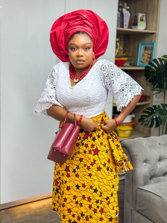 Ify Mogekwu (Ify's Kitchen) Biography, Age, State Of Origin, Wikipedia, Husband, Children, Net Worth