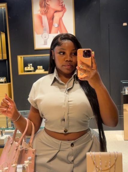 Wandi Ndlovu Biography, Age, BBL, Surgery, Old Pictures, Married, Net Worth